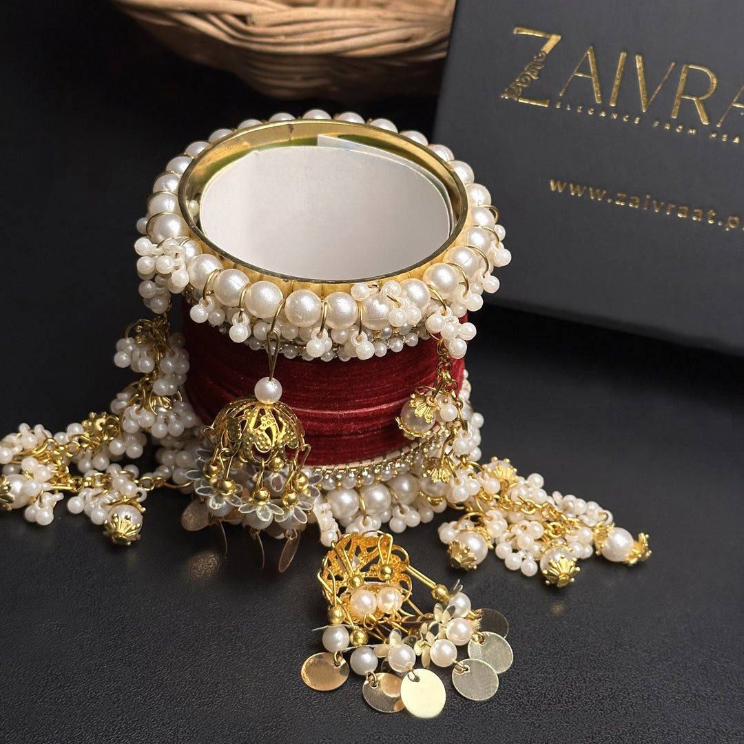 Velvet & Pearl Hanging Gajra Set