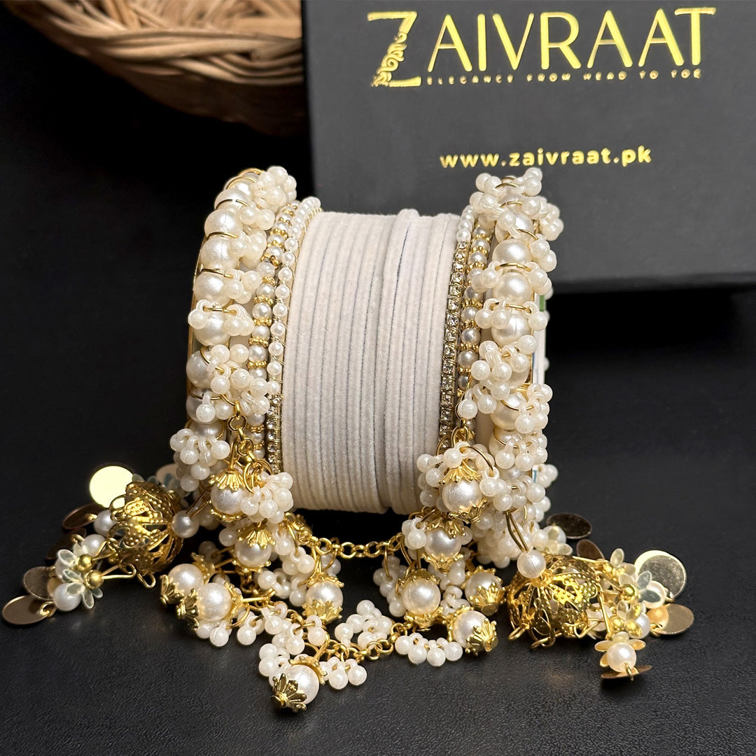 Velvet & Pearl Hanging Gajra Set