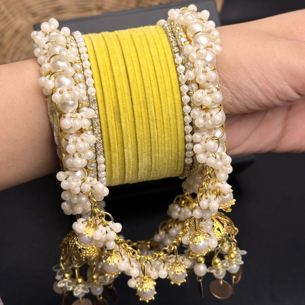 Velvet & Pearl Hanging Gajra Set