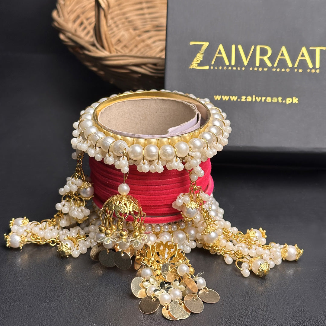 Velvet & Pearl Hanging Gajra Set