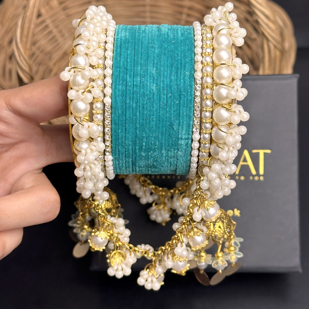 Velvet & Pearl Hanging Gajra Set